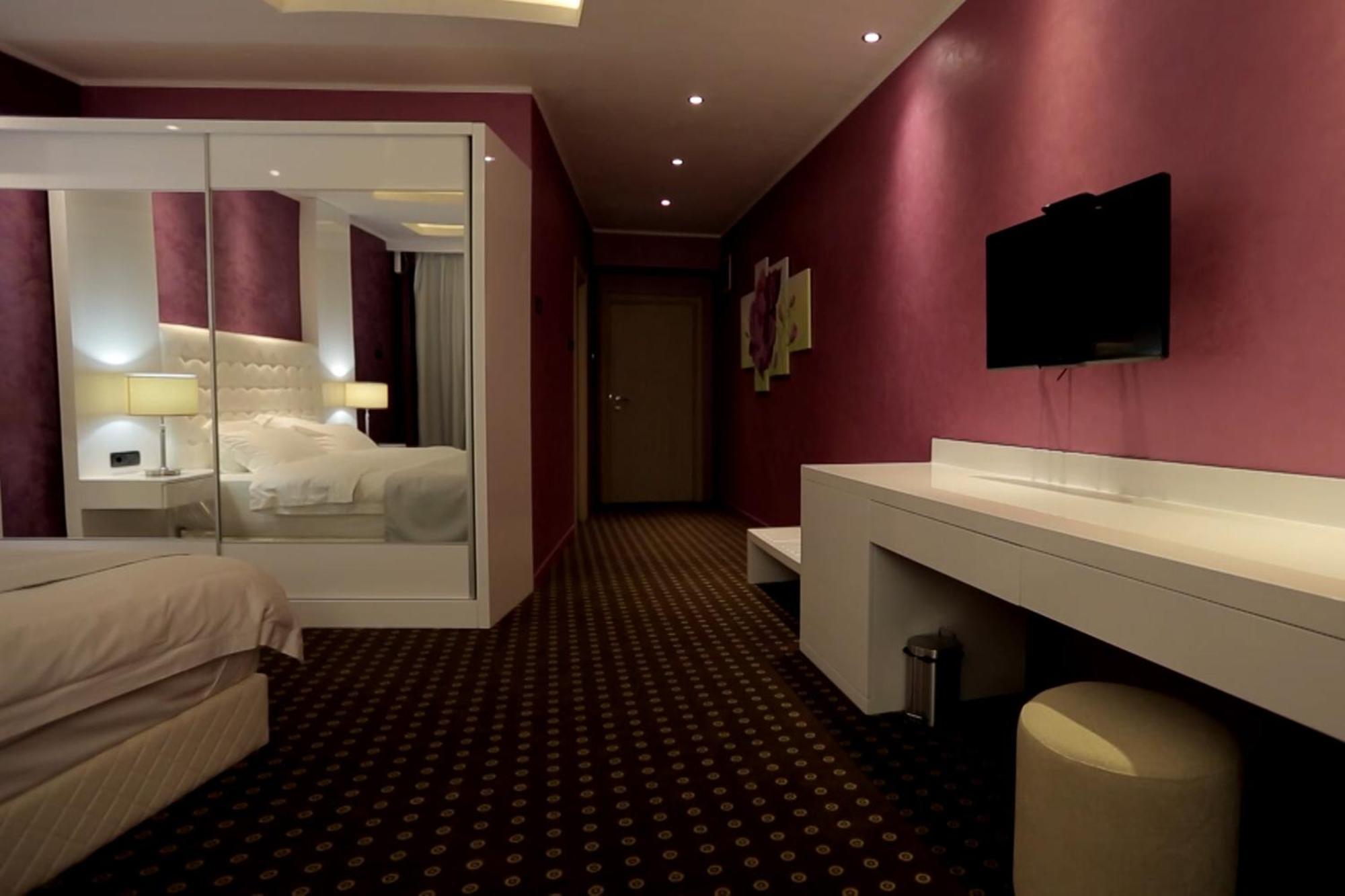 Orbis Design Hotel & Spa Paracin Bilik gambar