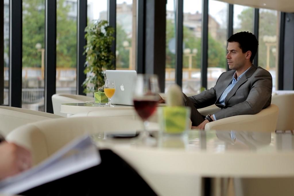 Orbis Design Hotel & Spa Paracin Luaran gambar